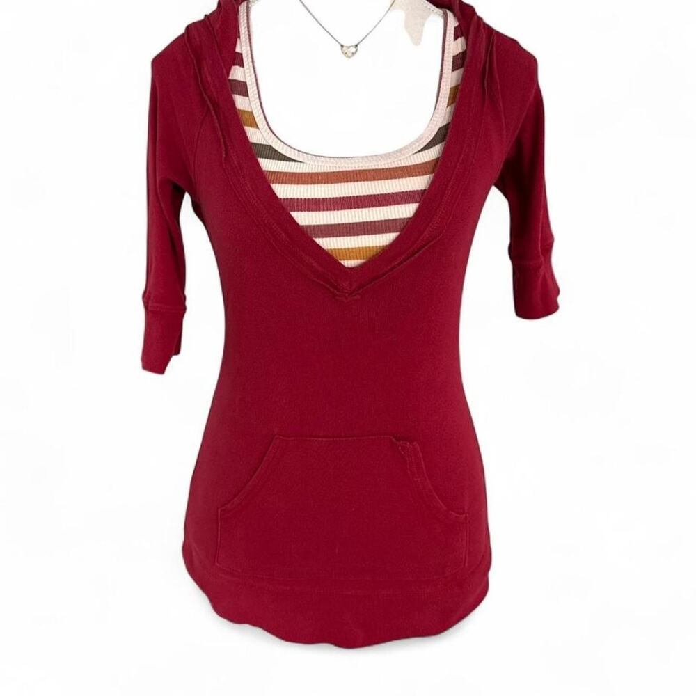Eyeshadow Early 2000s Y2K Hooded 3/4 Sleeved Top Striped top attached size M